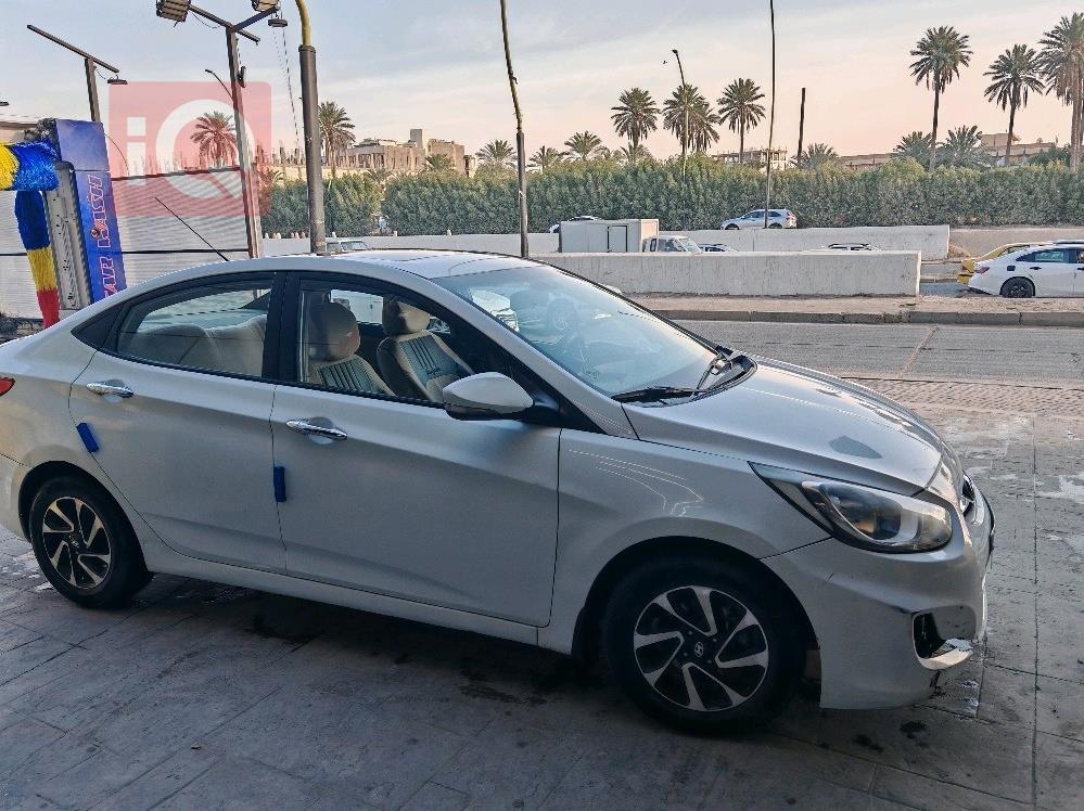 هيونداي أكسنت